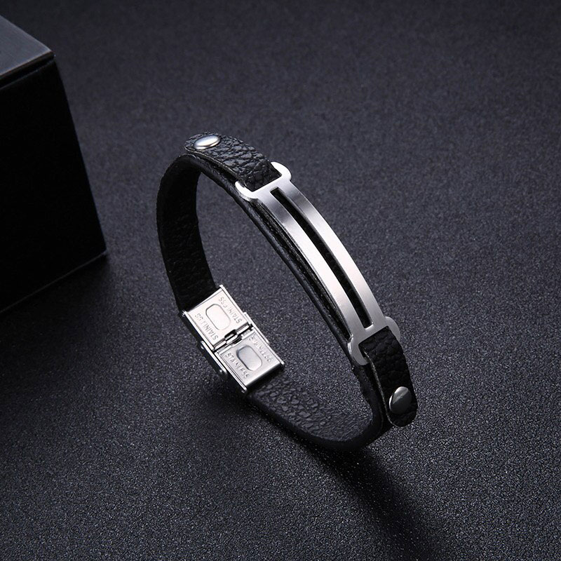 De ce aleg bărbații bijuterii din oțel inoxidabil