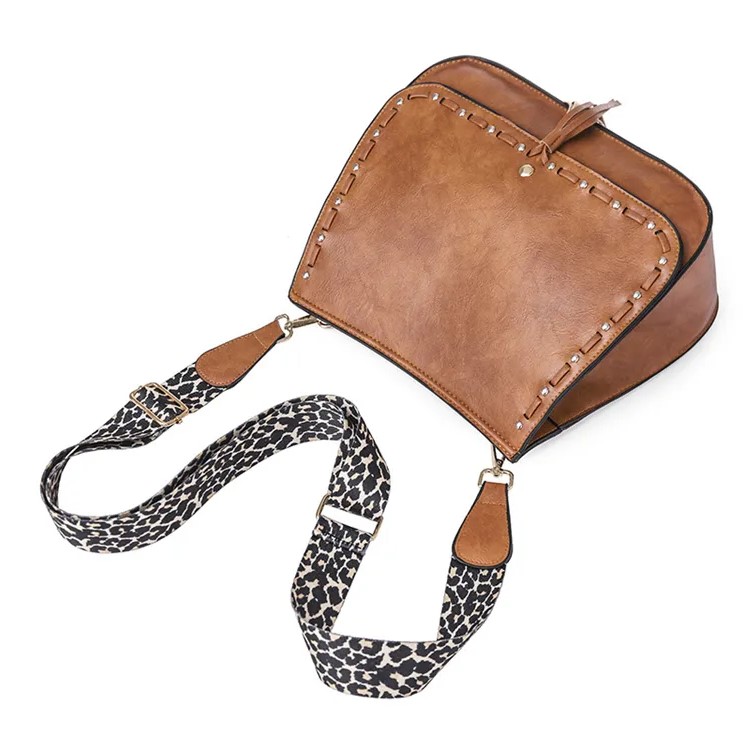 Gentuta maronie tip postas (2)