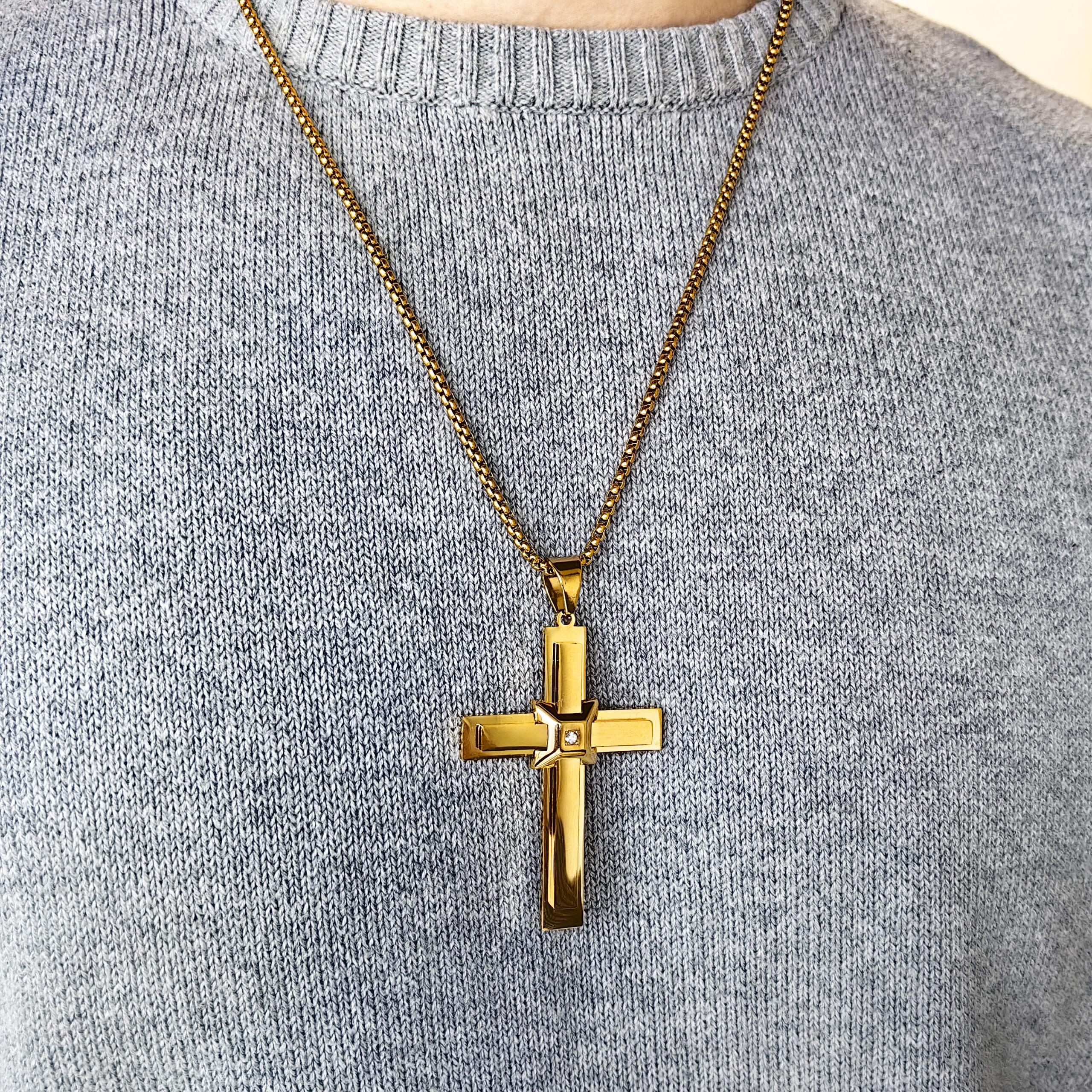 lant-barbatesc-placat-aur-pandantiv-cruce